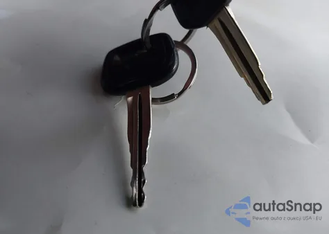 2001 Toyota Echo из США, поврежденный, VIN JTDBT123110190387